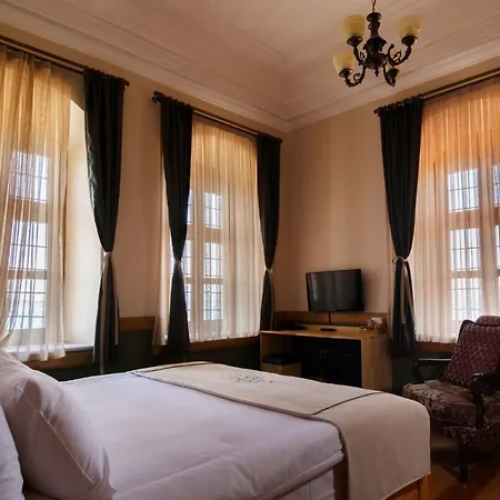 Kocanli Kosku Hotell *